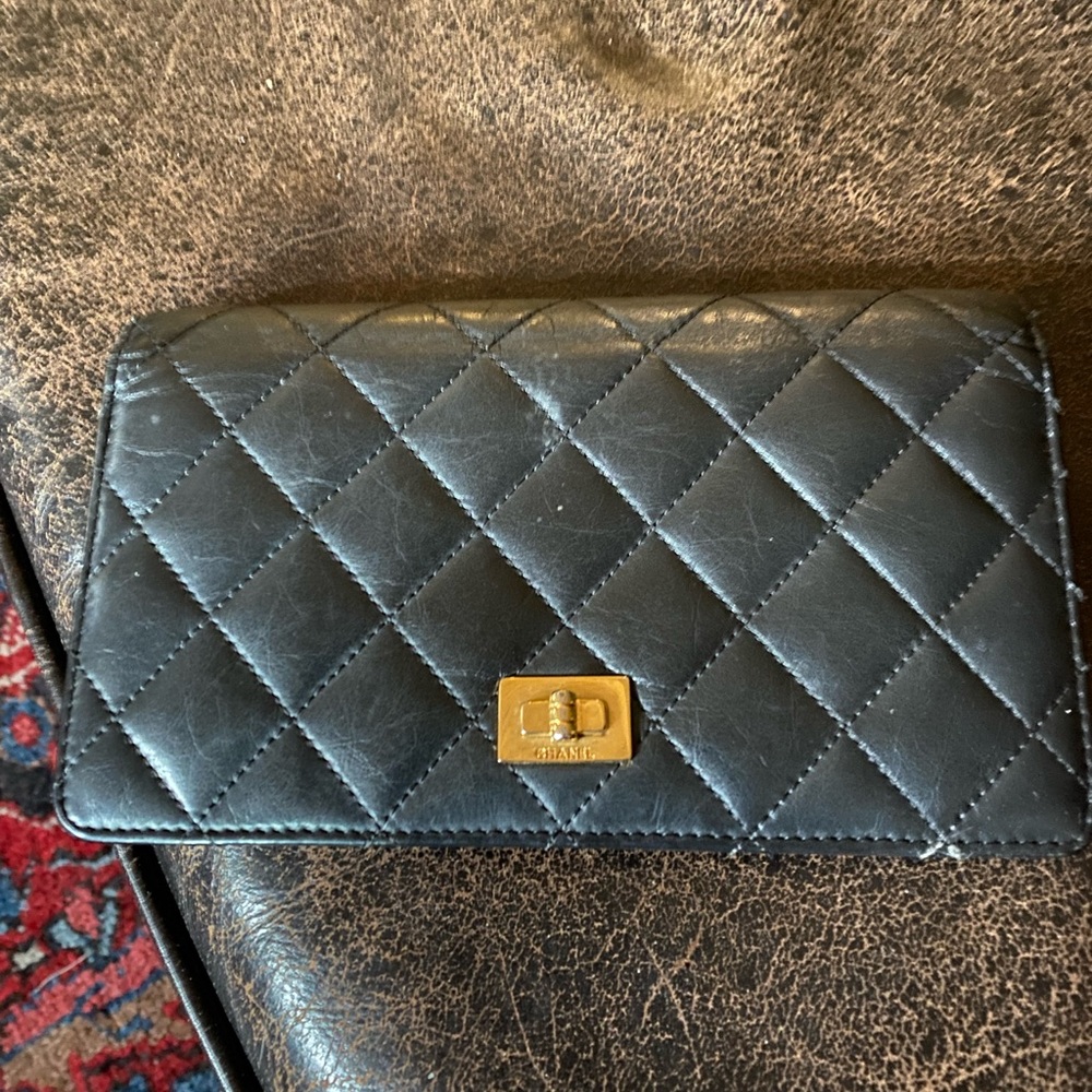 Vintage Chanel quilted wallet